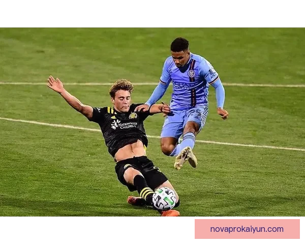 布兰特在最新一场比赛中的表现稳健，状态持续提升引发关注